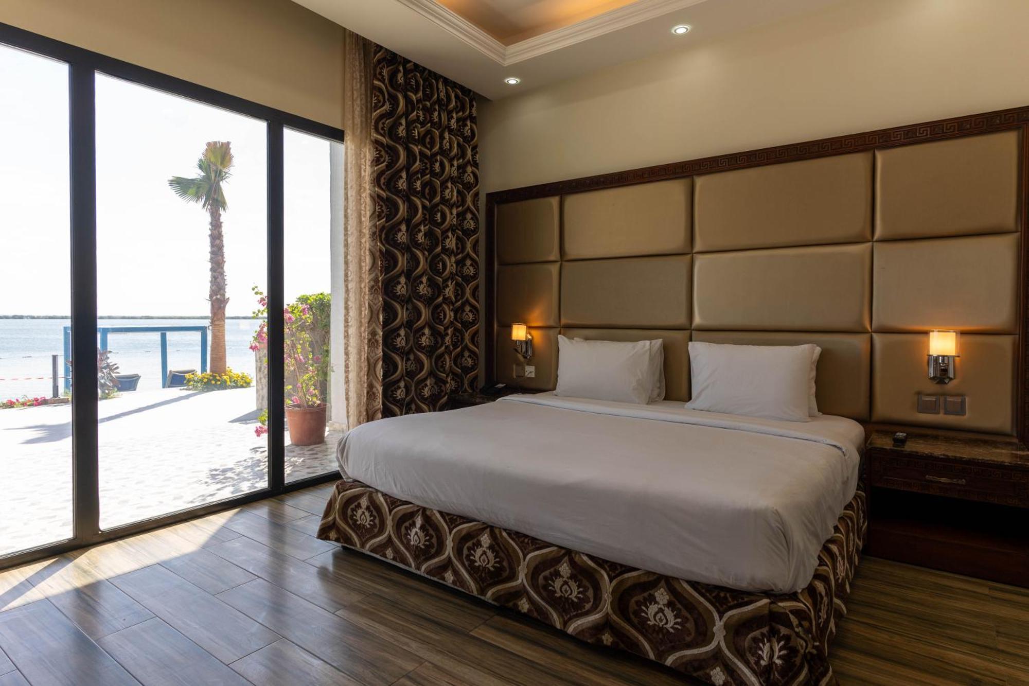 Palma Beach Resort&Spa Umm al-Qaiwain Exterior foto