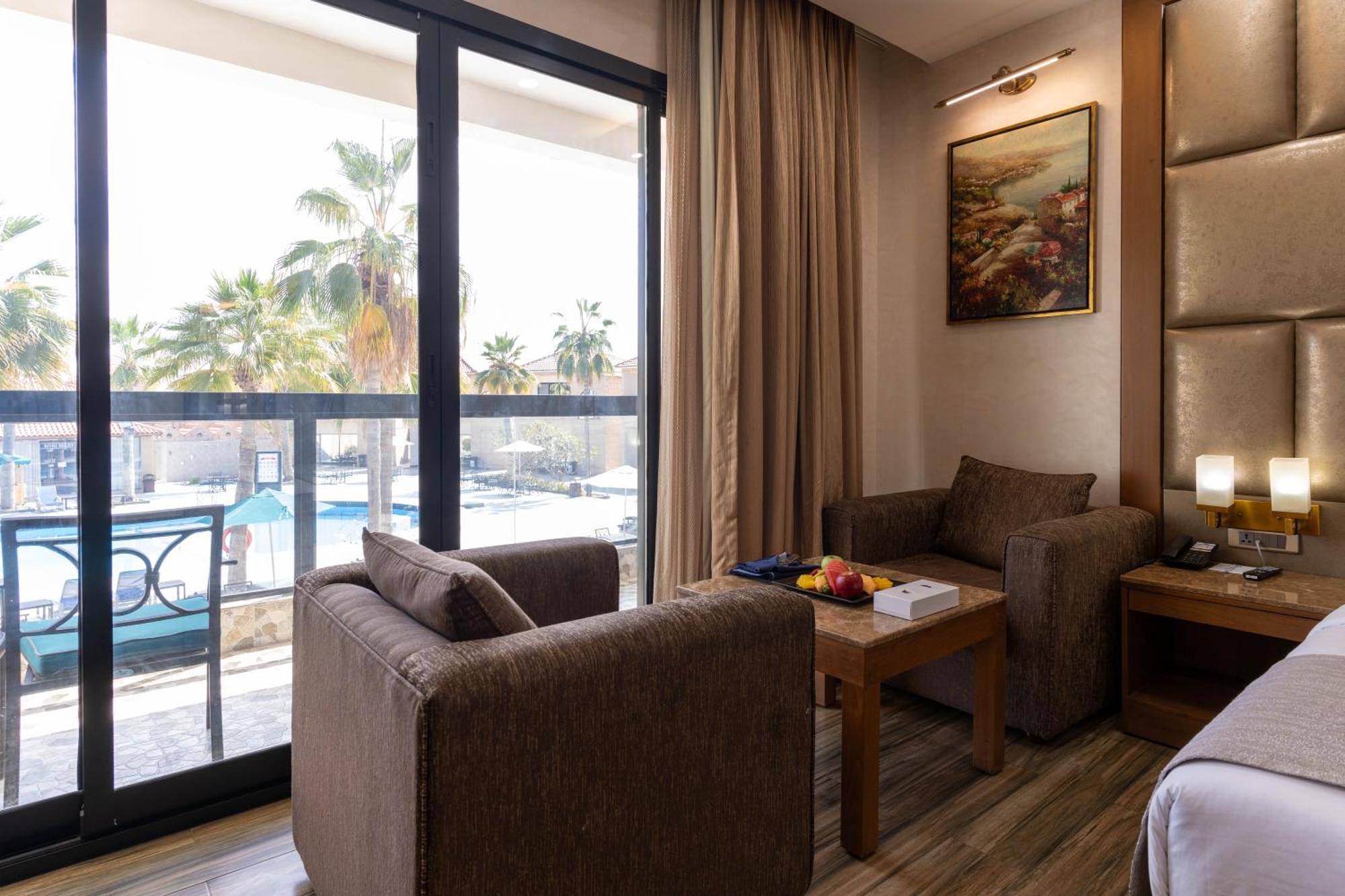 Palma Beach Resort&Spa Umm al-Qaiwain Exterior foto