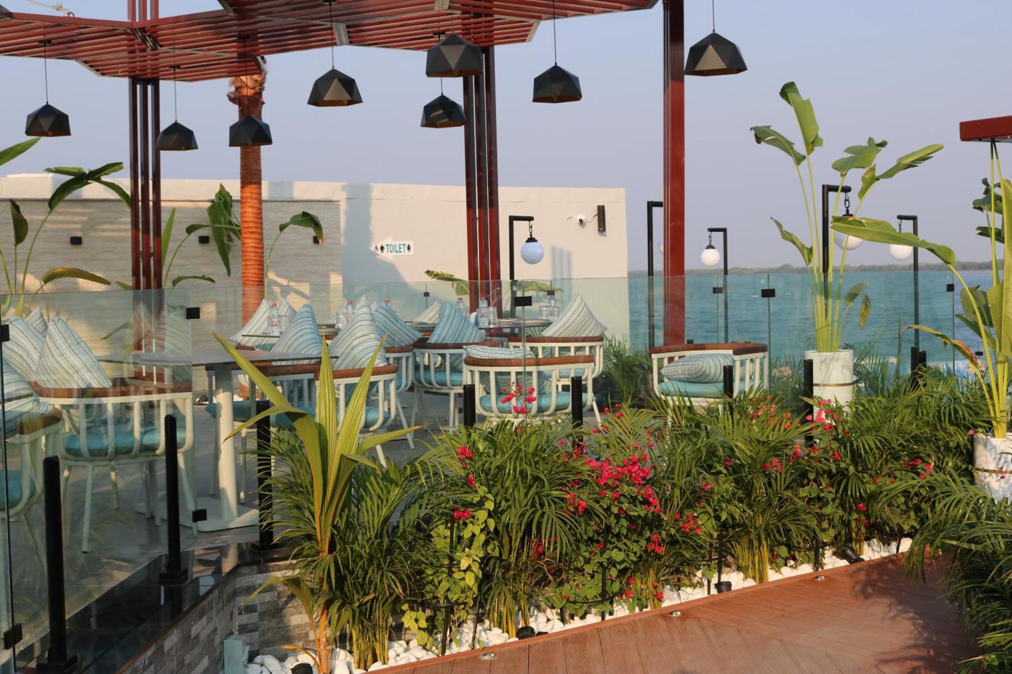 Palma Beach Resort&Spa Umm al-Qaiwain Exterior foto